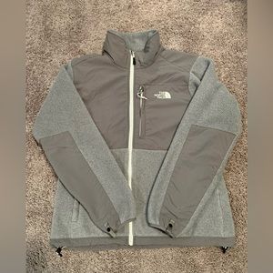 Women’s Medium North Face